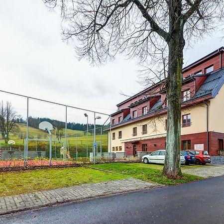 Hotel Toc Lipová-lázně Eksteriør bilde