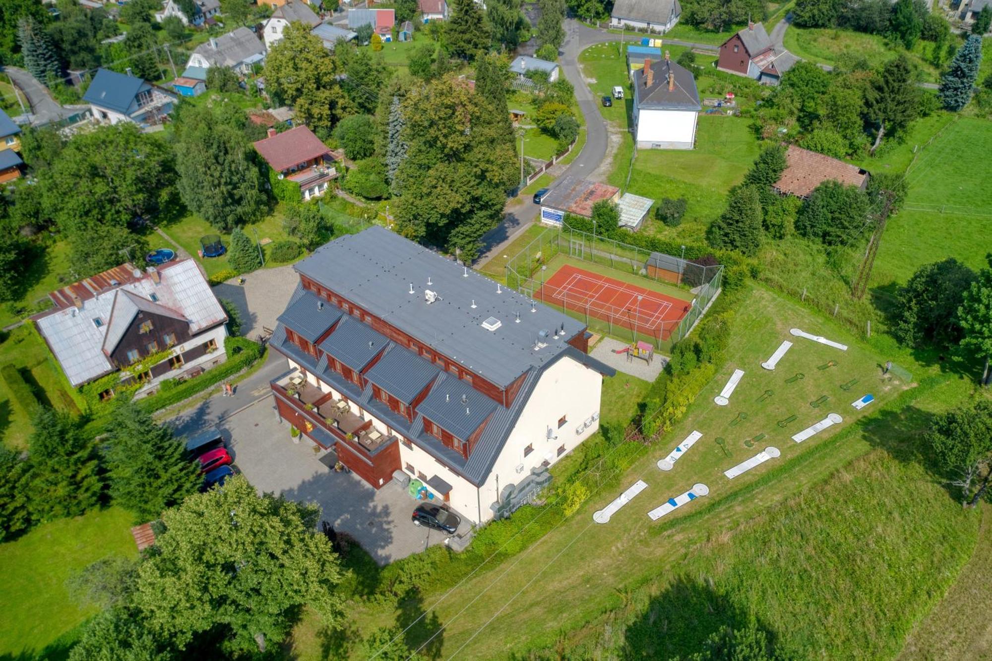 Hotel Toc Lipová-lázně Eksteriør bilde