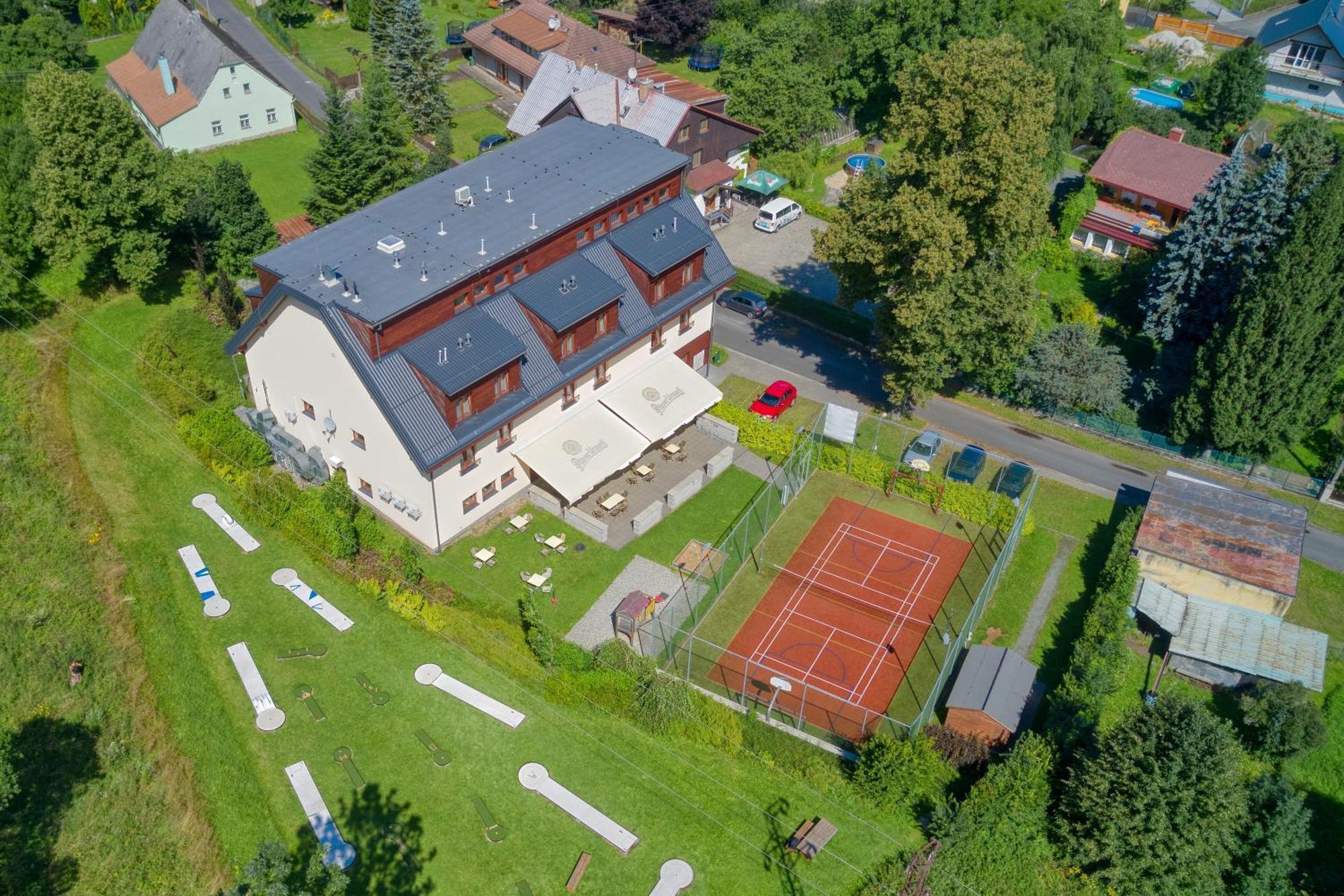 Hotel Toc Lipová-lázně Eksteriør bilde