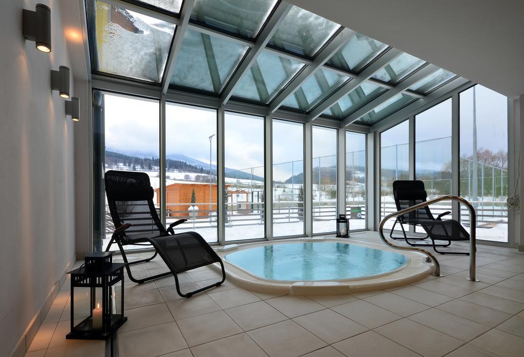 Hotel Toc Lipová-lázně Eksteriør bilde