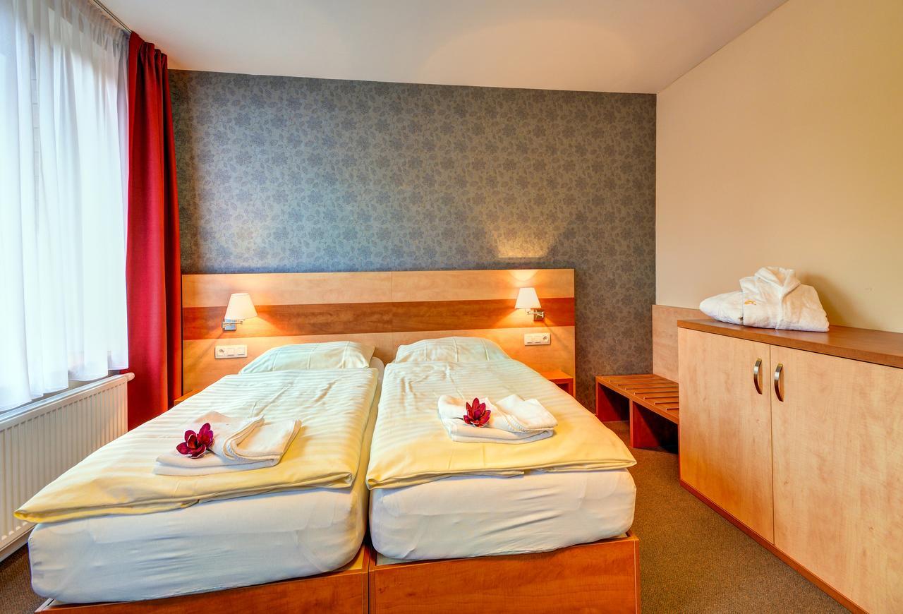 Hotel Toc Lipová-lázně Eksteriør bilde